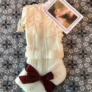 Victorian Trading Company Lacy Slouch Socks NWT